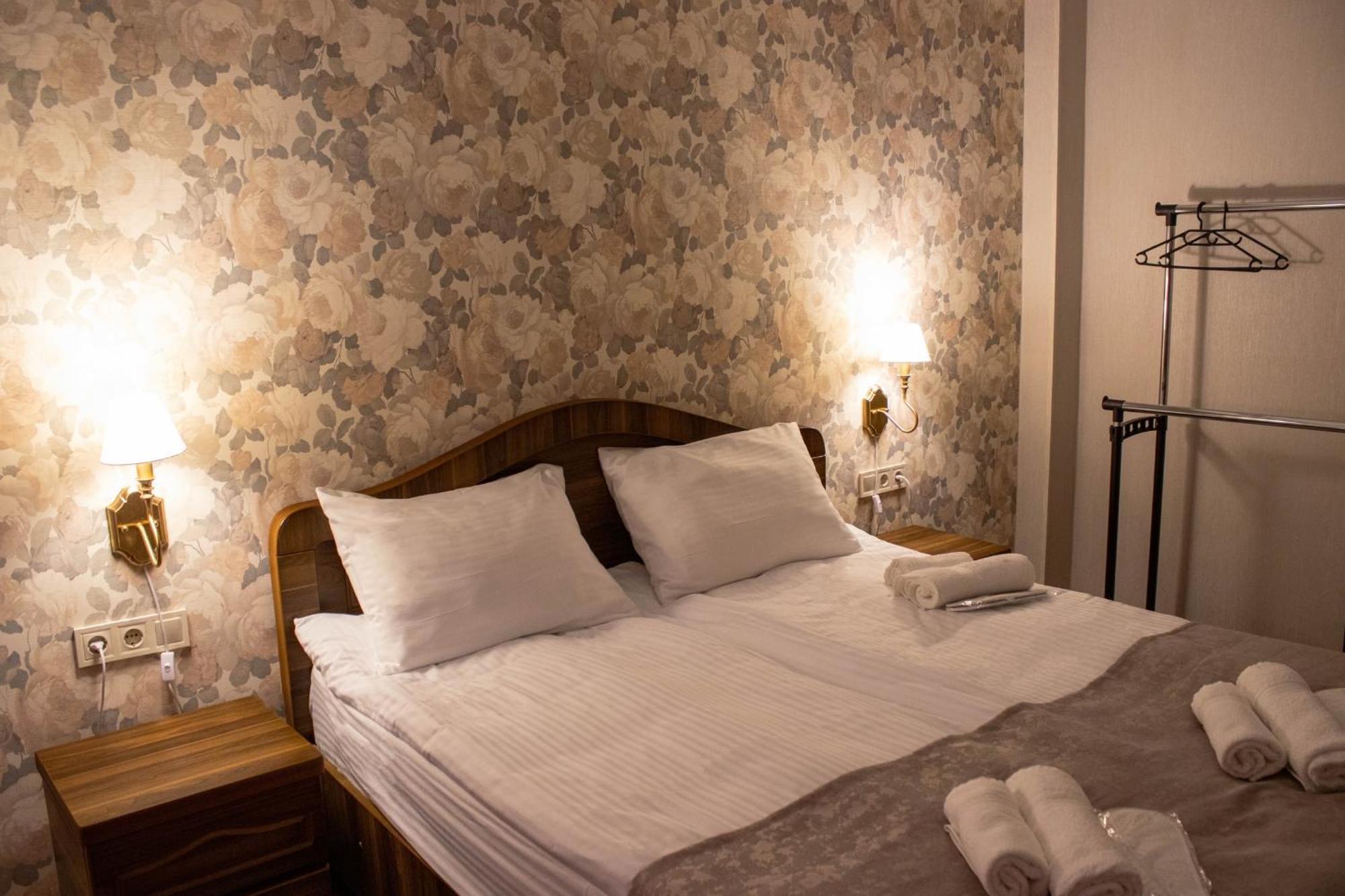 Planet Kazbegi Hotel Ngoại thất bức ảnh