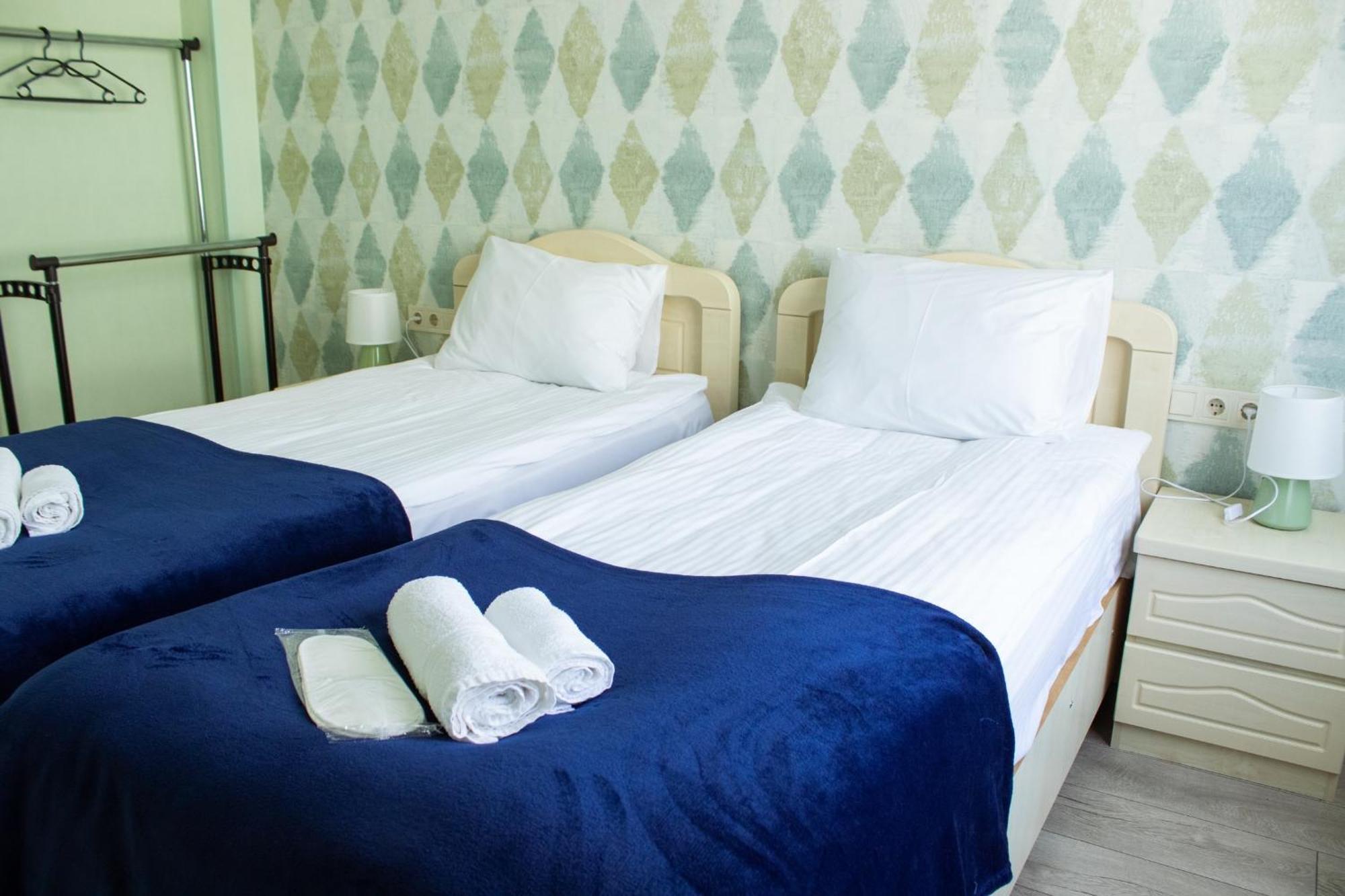 Planet Kazbegi Hotel Ngoại thất bức ảnh